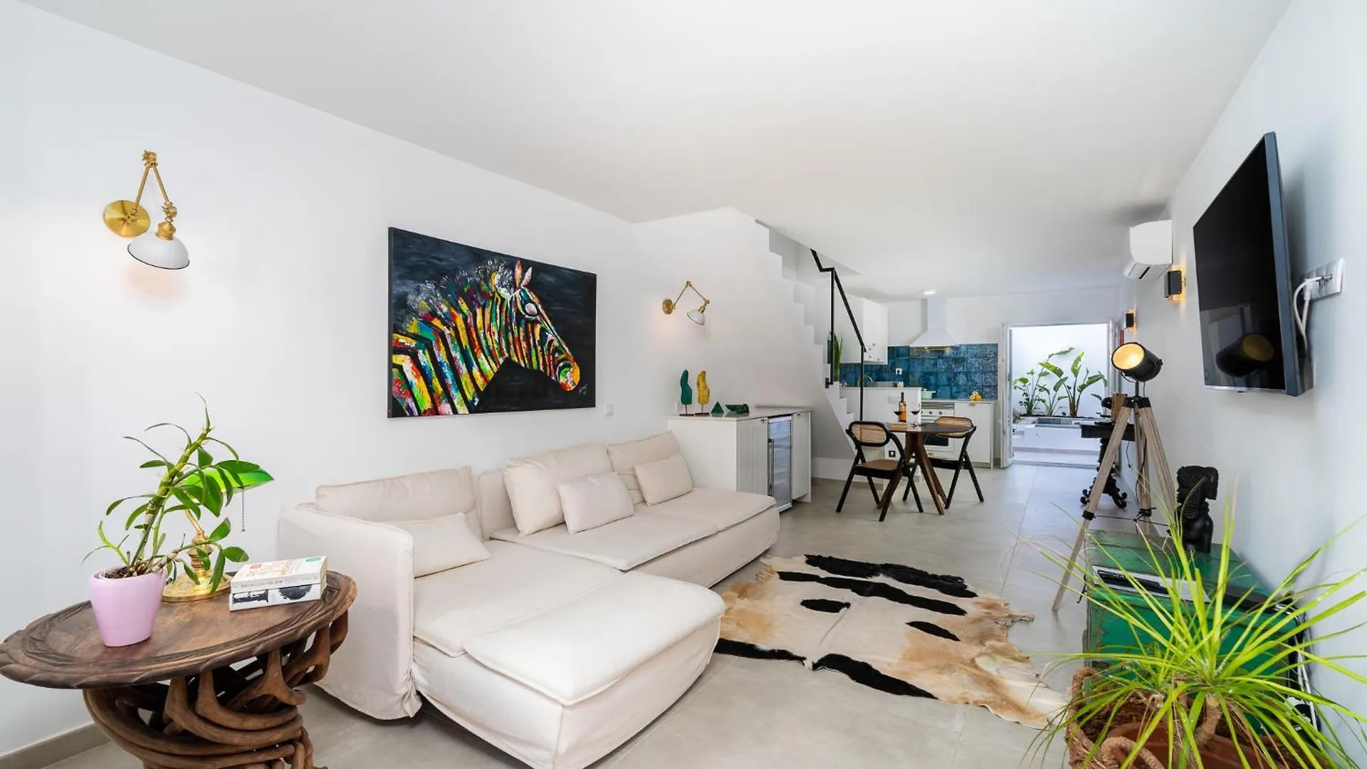 Casa Baco- Cozy House City Center Lagoa